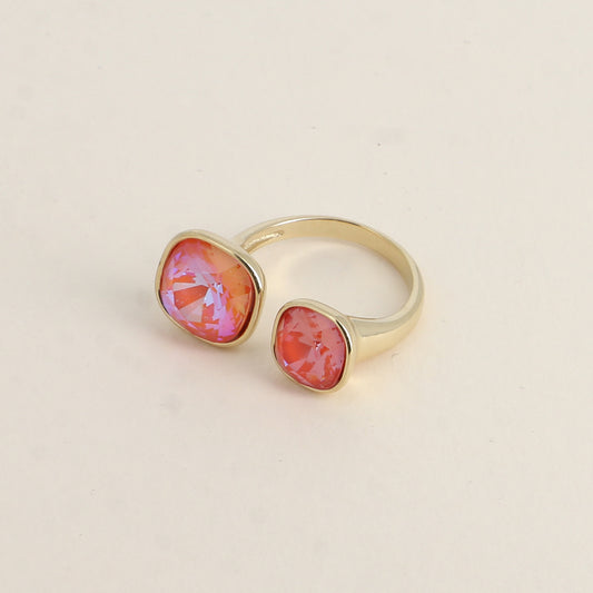 Bague ouverte- Ornée de cristaux de Swarovski® 10 mm et 8 mm - Hauteur de la bague: 2 mm - Orange glow delite