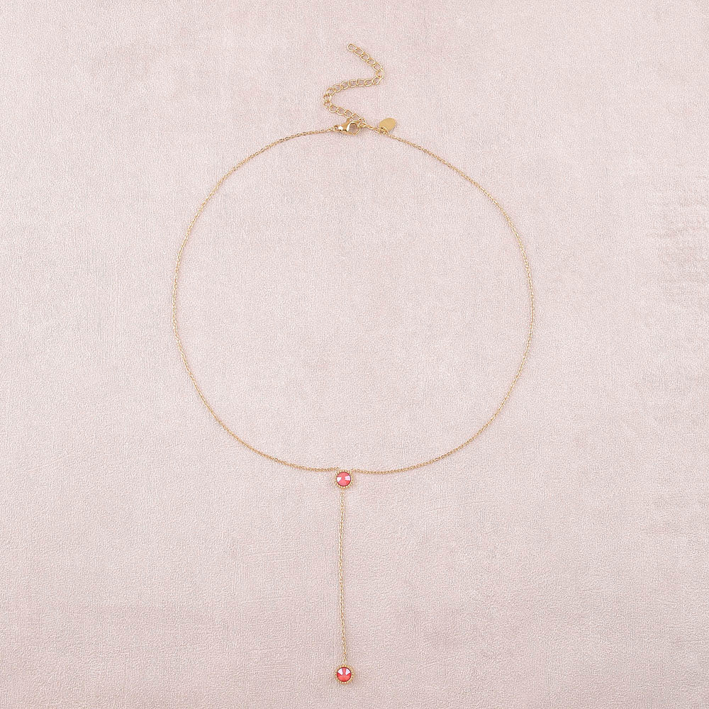 Collier Y - Orné de cristaux de Swarovski® - 40+7 cm - Longueur de chaîne pendante : 6 cm - Dimensions des cristaux : 5x5 mm - Royal red