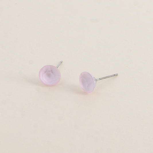 Boucles puces argentées – Ornées de cristaux de Swarovski® SS39 - Dimensions de la boucle : 8x8 mm - Powder rose