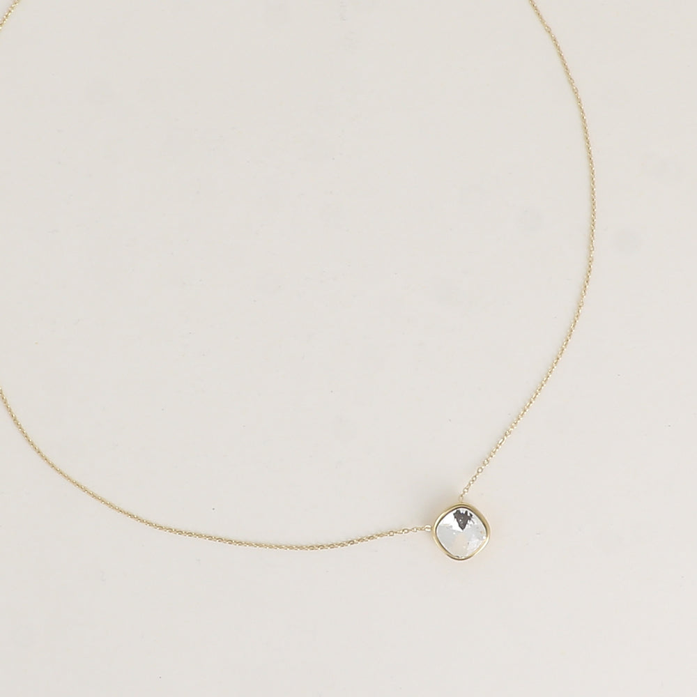 Collier orné de cristal de Swarovski® 8 mm - Longueur de chaîne : 39+5 cm - Diamètre du cristal : 8 mm - Crystal