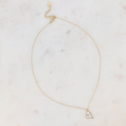 Collier doré avec cœur en nacre blanche 40+5 cm
