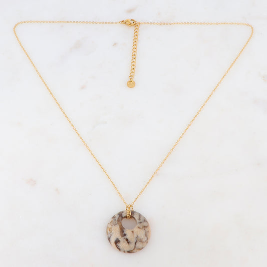 Collier doré avec un pendentif en pierre jaspe 47+5 cm