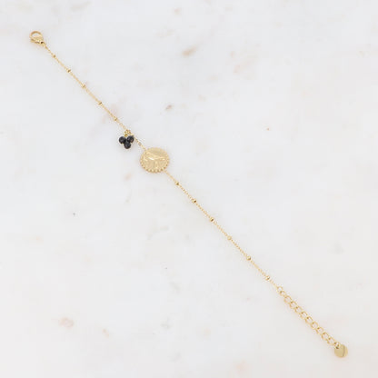 Bracelet avec 3 petites perles en pierres naturelles et pampille graphique