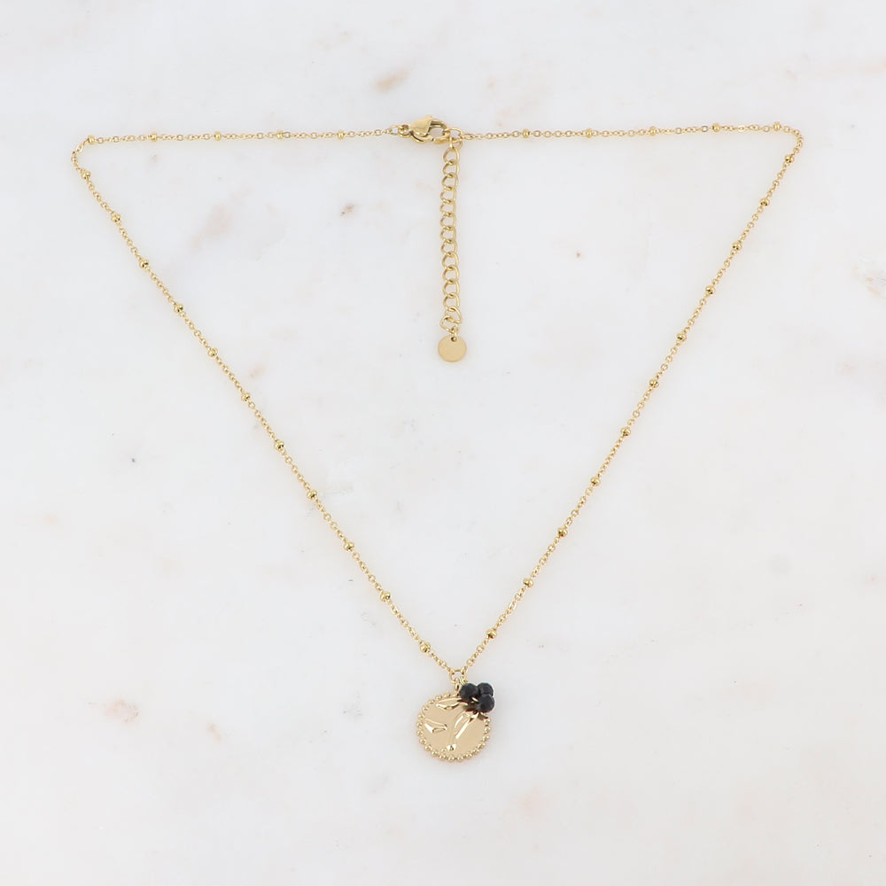 Collier doré avec 3 petites perles en pierre naturelle agate noire et pampille graphique 41+5 cm