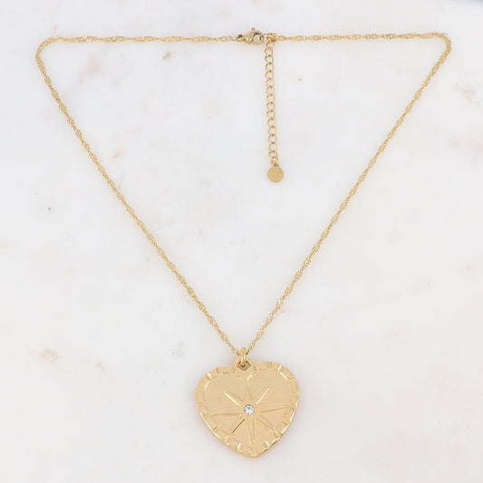 Collier doré avec un pendant cœur orné d'une étoile et d'un strass blanc 40+5 cm