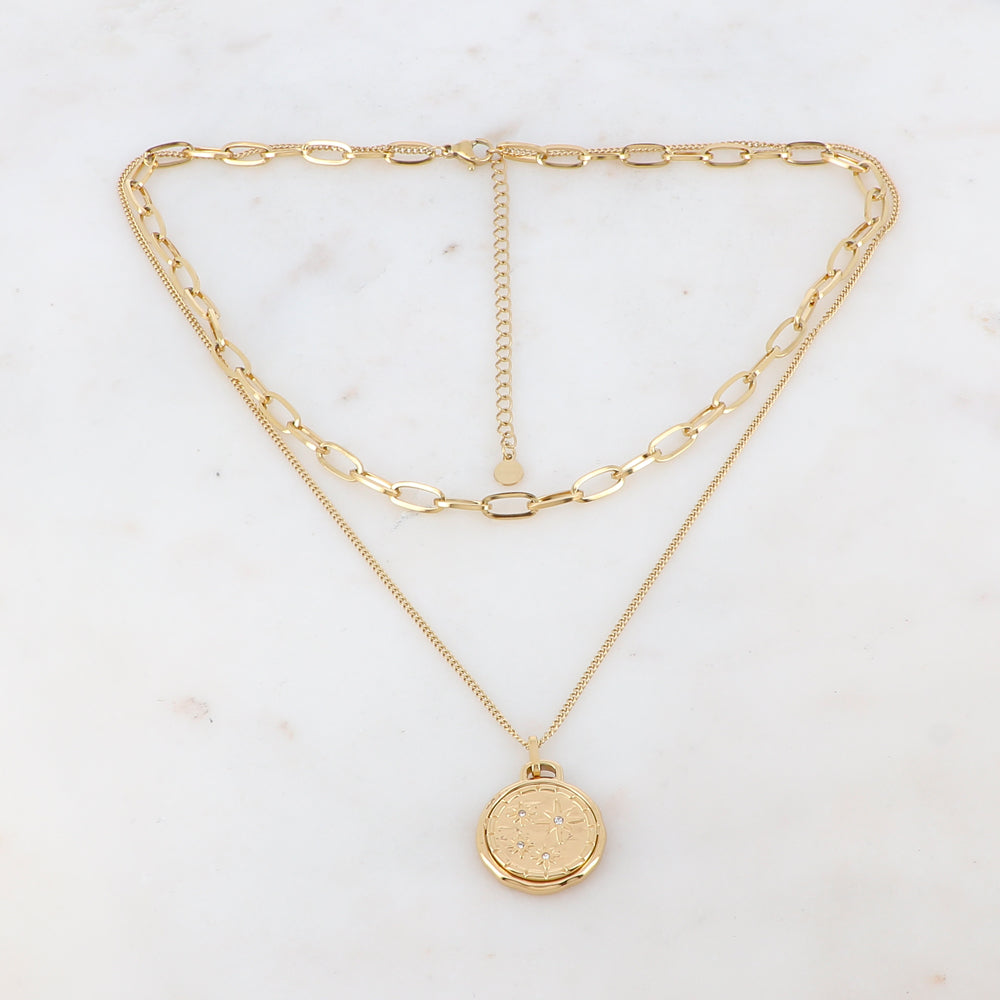 Collier double rangs doré avec une pièce ronde dorée ornée d'étoiles et de strass blancs 38/45+7 cm