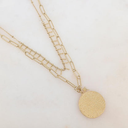 Collier 2 rangs en maille avec picots, pendentif rond martelé et pampille étoile (38/45+5CM)