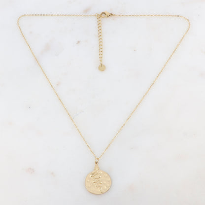 Collier doré avec pendentif martelé motif serpent 41+5 cm