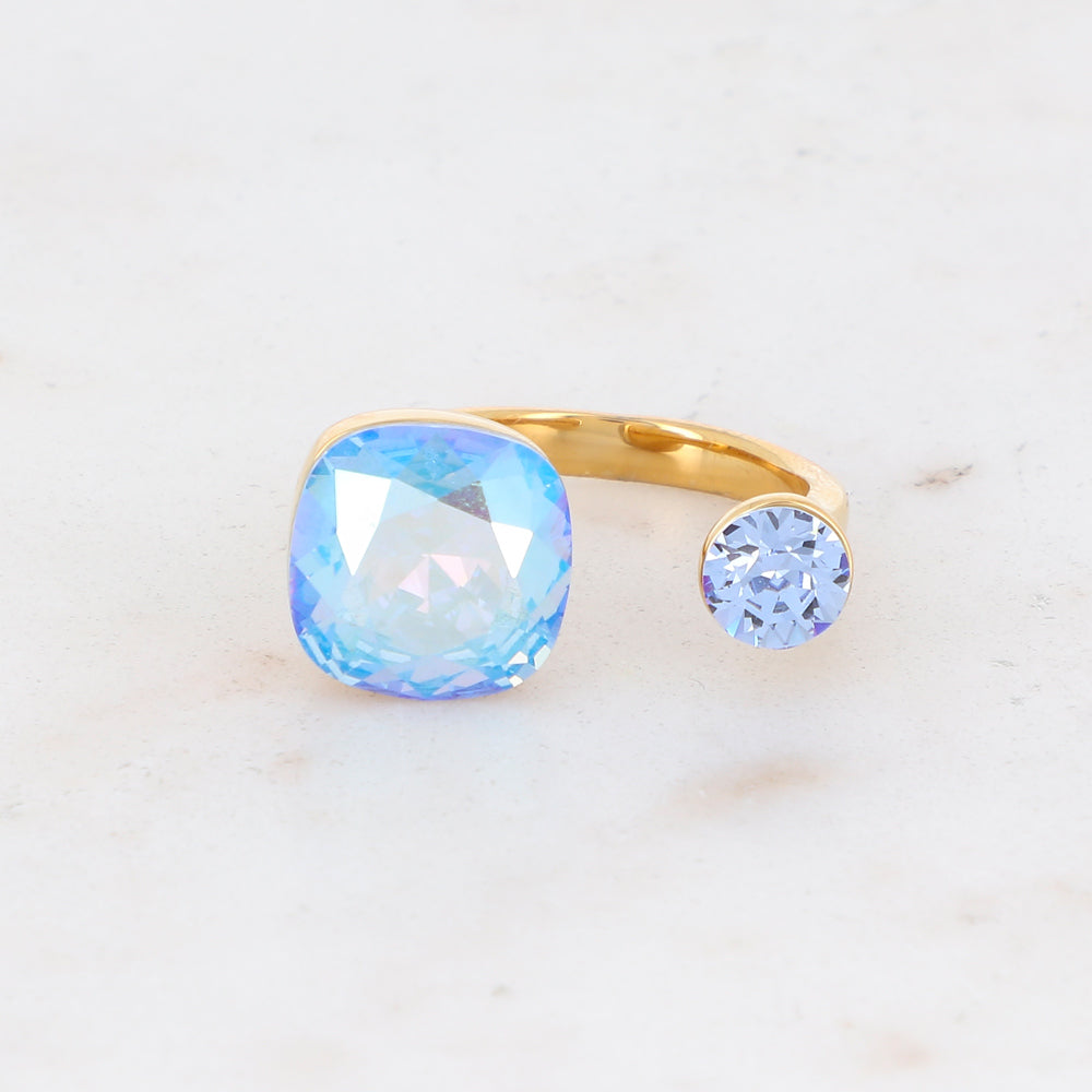 Bague - ornée de 2 cristaux de Swarovski® - Light sapphire shimmer & Light sapphire