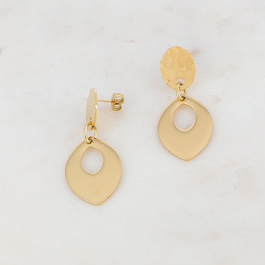 B.O à puce avec 2 pièces pendantes : martelée et lisse 1,9 x 4,6 cm.