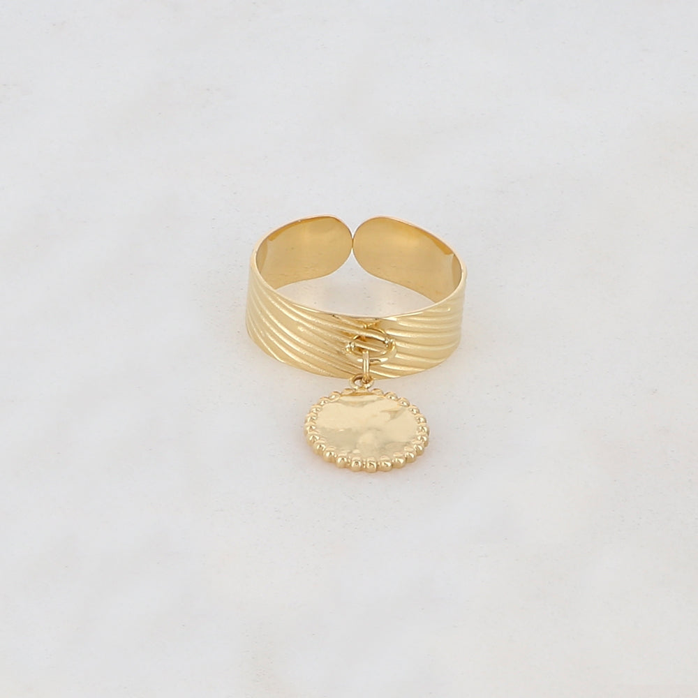 Bague rayée avec pampille pièce ronde