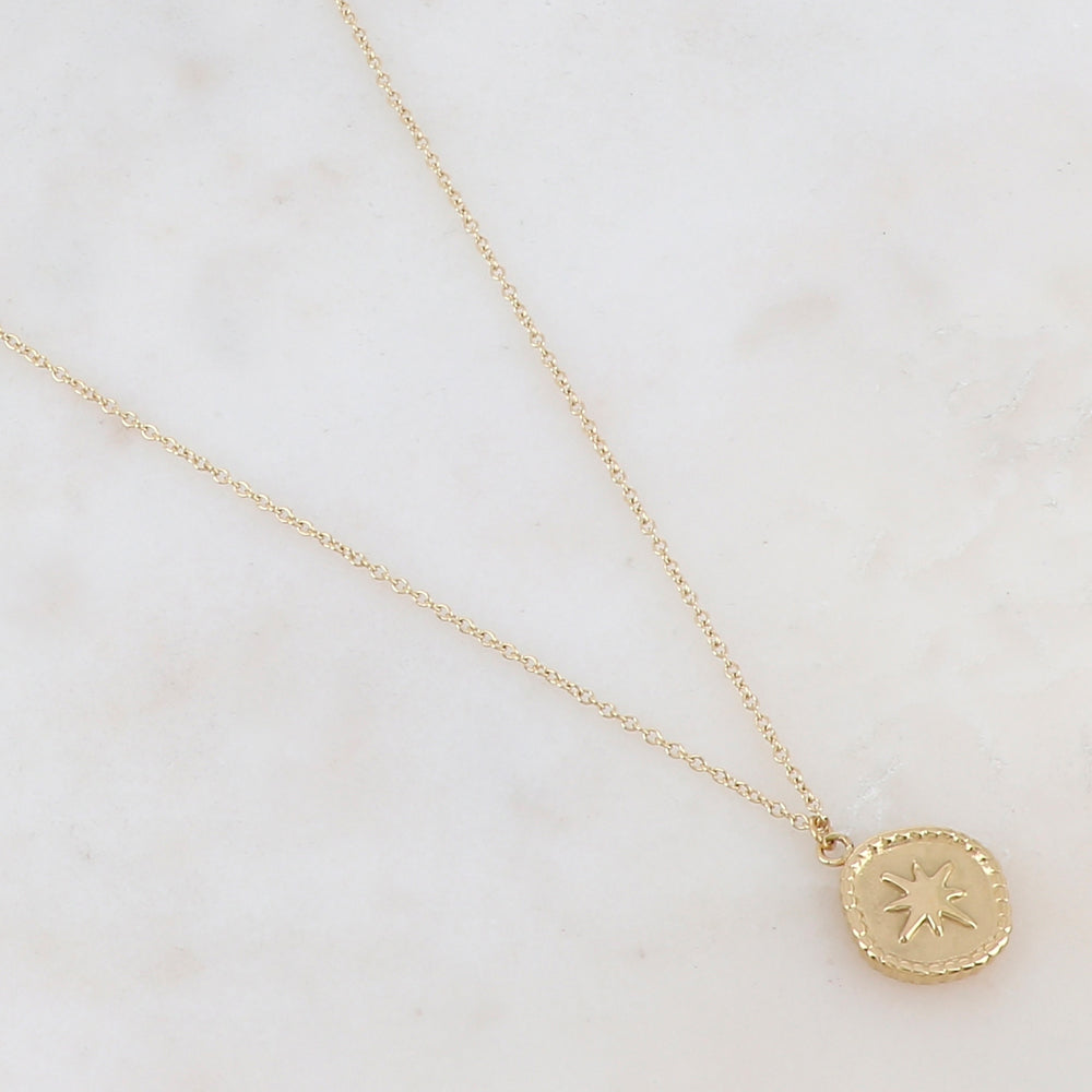 Collier doré avec pendentif rond motif étoile du nord 41+5 cm