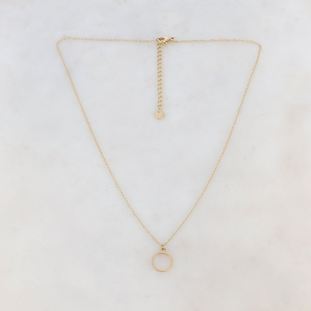 Collier avec pendentif anneau doré 41+5 cm