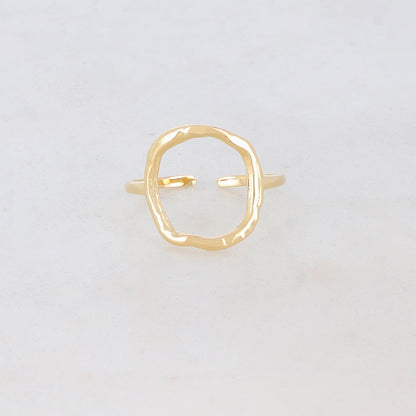 Bague en forme géométrique