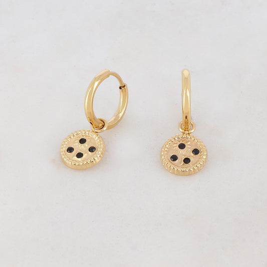 Créoles avec pièce ronde, motif soleil, 3 strass 1,3 x 2,4 cm.