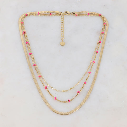 Collier 3 rangs doré avec une maille miroir embelli de pièces émaillées fuchsias 38/40/43+5 cm