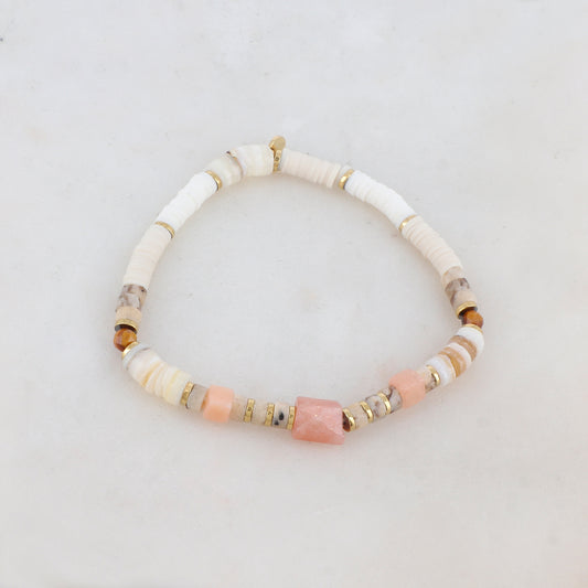 Bracelet élastique avec coquillages, perles heishi et pierres naturelles