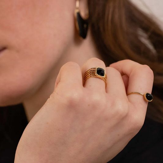 Bague fine ovale avec pierre naturelle - Onyx