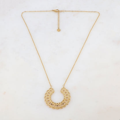 Collier doré avec pièce graphique ajourée et 3 strass noirs 45+5 cm