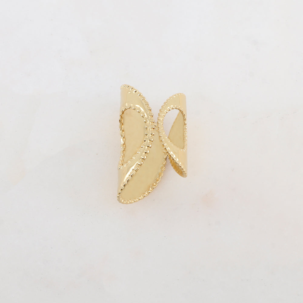 Bague ajourée aux motifs géométriques
