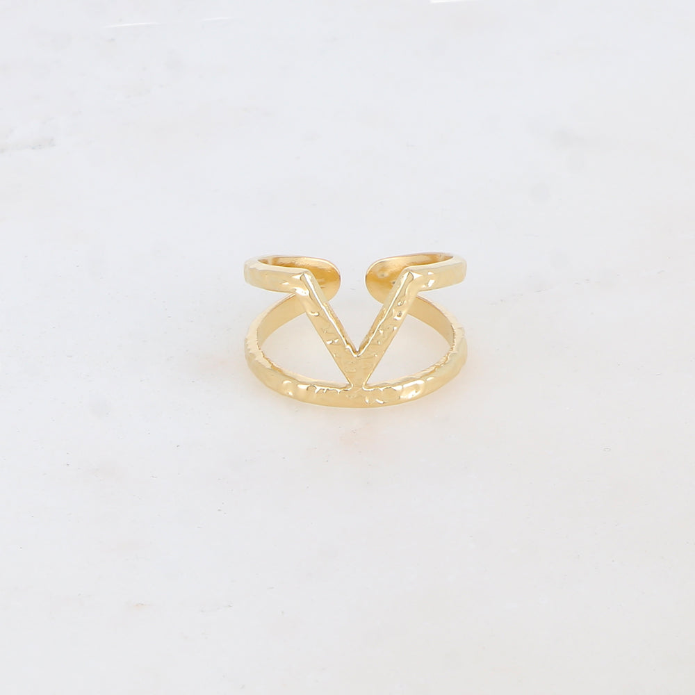 Bague martelée géométrique