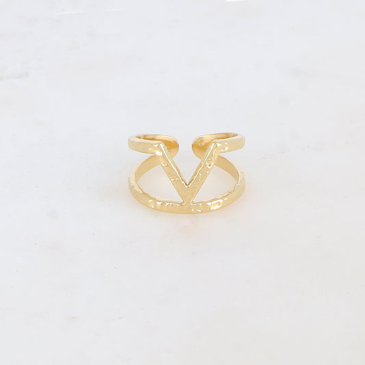 Bague martelée géométrique