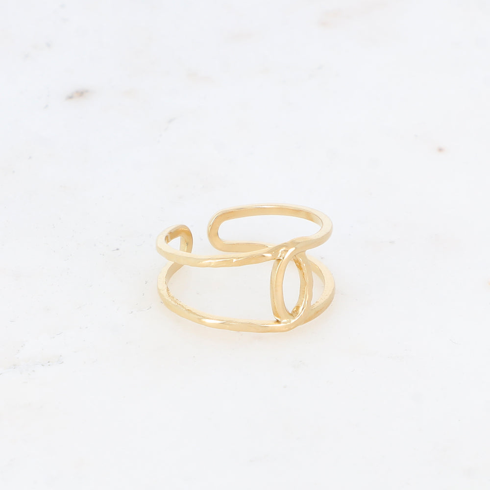 Bague martelée avec forme amande