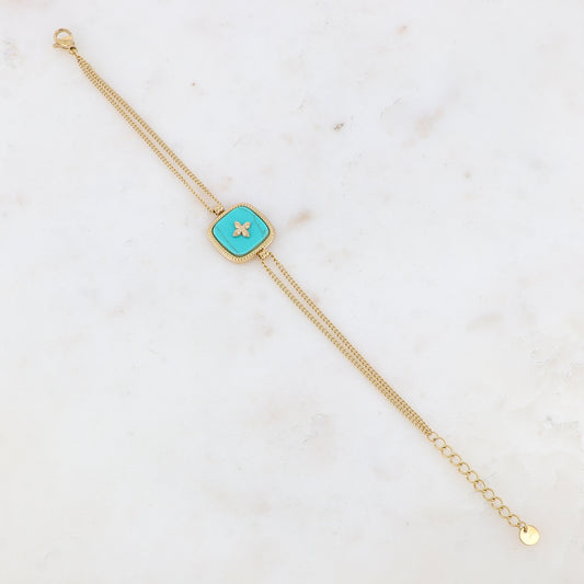 Bracelet avec pampille carrée ornée de pierre naturelle avec un motif au centre