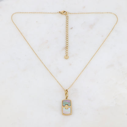Collier avec une pampille rectangulaire ornée d'une feuille de nacre naturelle grise 39+7 cm