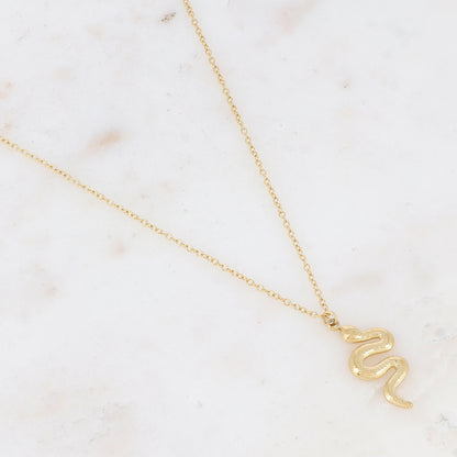 Collier avec serpent 40+5 cm.