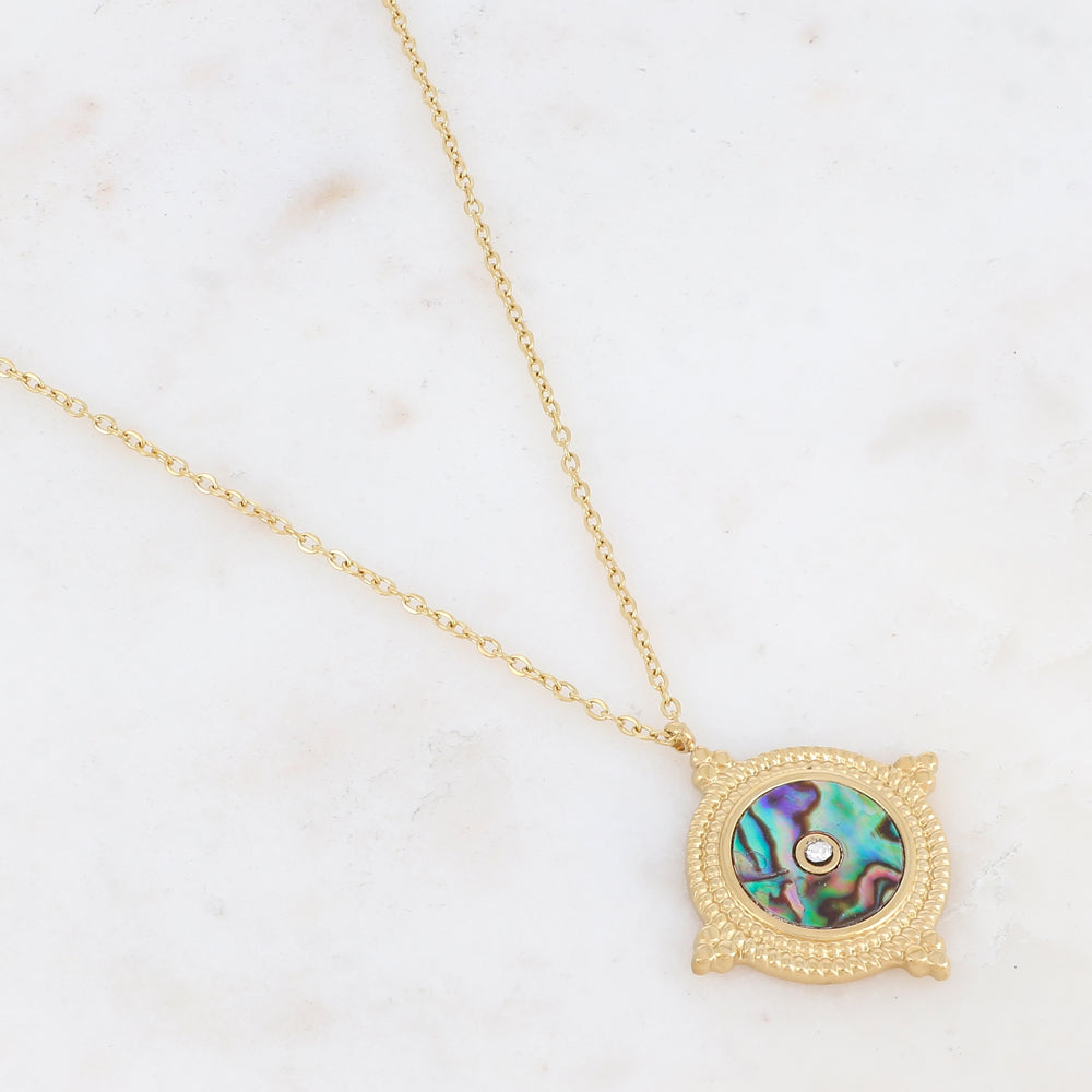 Collier avec une pampille ronde ornée d'une feuille de nacre abalone et d'un strass 39+7 cm
