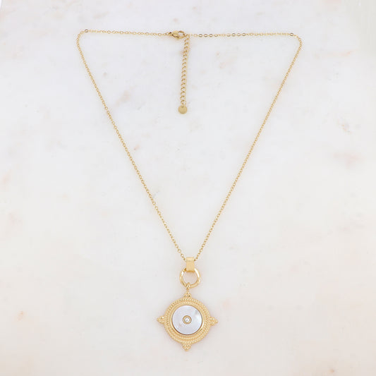 Collier avec pampille ronde et nacre 45+5 cm