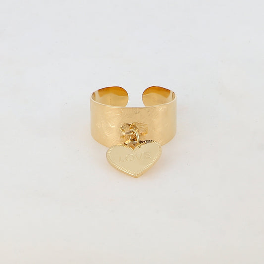 Bague à pampille coeur avec mot gravé "LOVE"