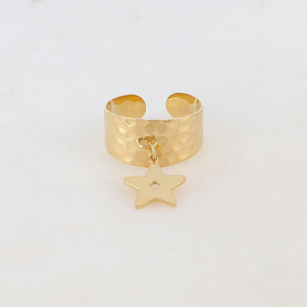 Bague martelée avec pampille étoile