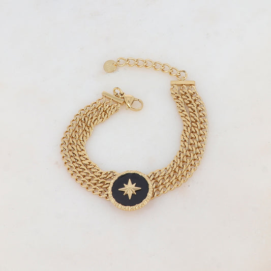 Bracelet en maille trois rangs avec pièce ronde émaillée, étoile