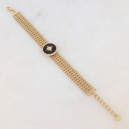 Bracelet en maille trois rangs avec pièce ronde émaillée, étoile