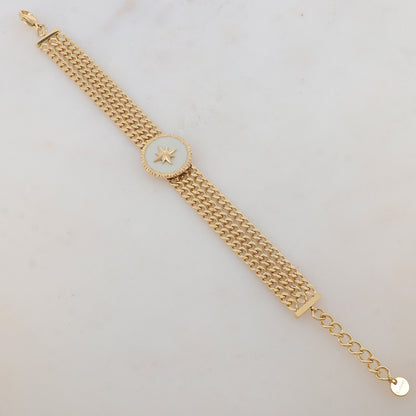 Bracelet en maille trois rangs avec pièce ronde émaillée, étoile