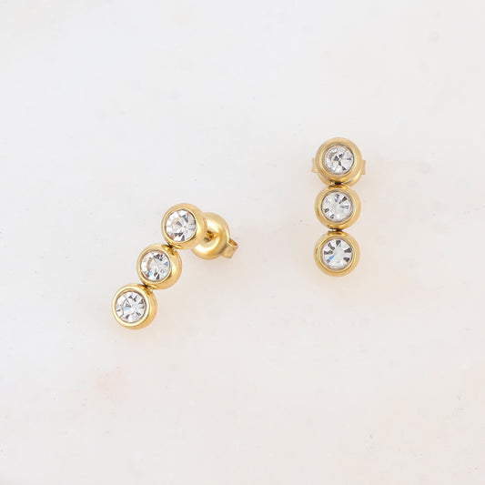 B.O à puce avec 3 strass 0,6 x 1,8 cm.