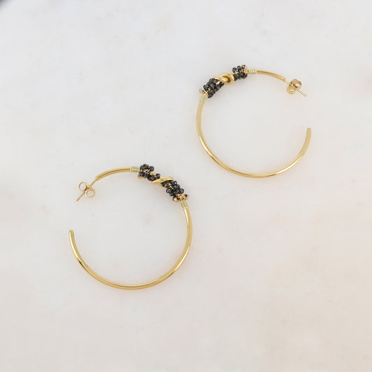 Créoles à puce avec nœud et pâtes de verre 4,5 cm.