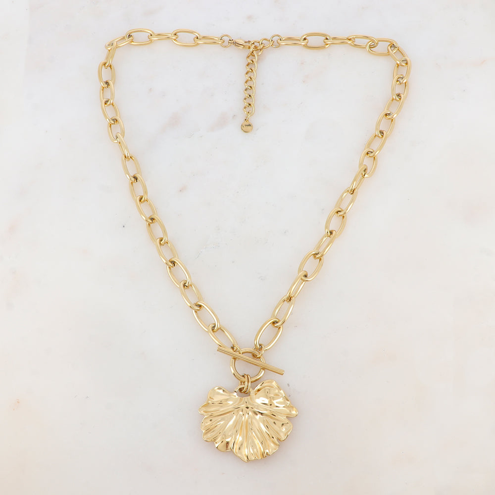 Collier en maille avec pendentif feuille 45+5 cm