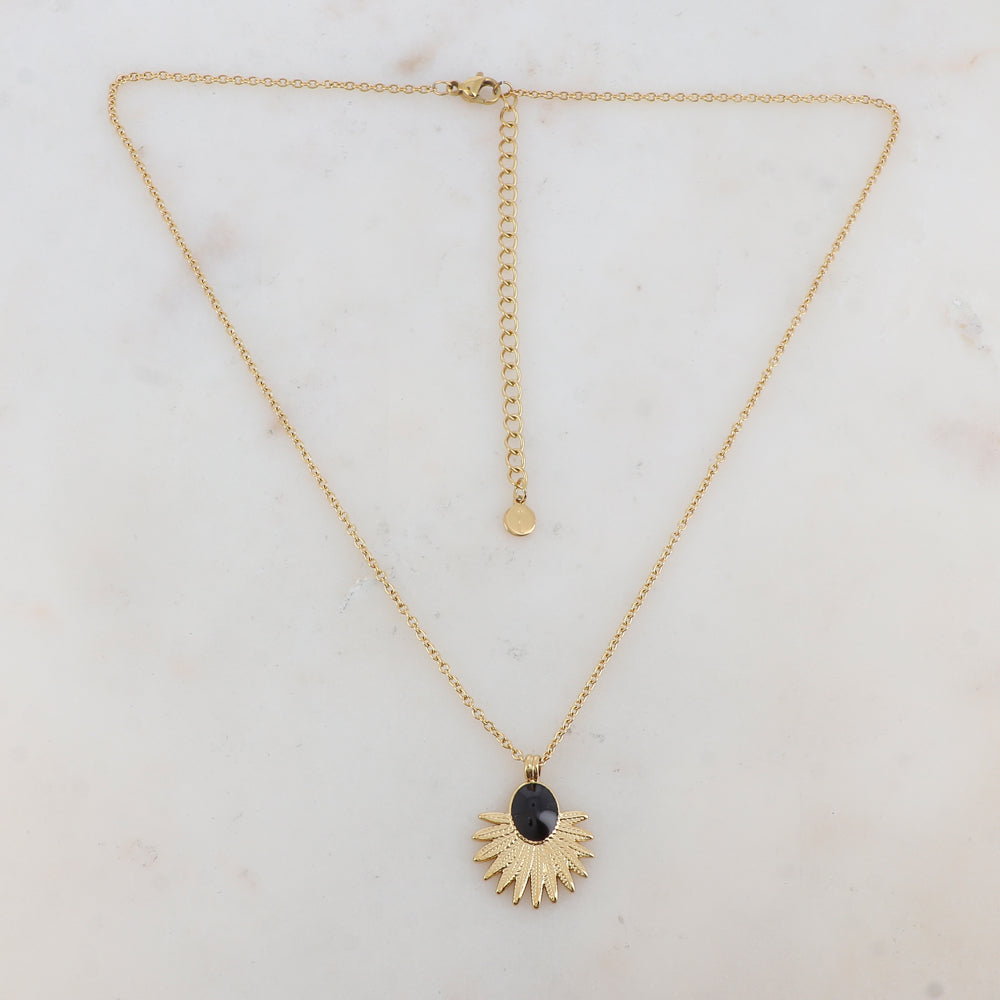 Collier avec pièce ovale émaillée et feuillage (40+7CM)