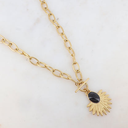 Collier en maille avec pièce ovale émaillée et feuillage (45+5CM)