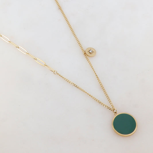 Collier en maille avec pendentif rond émaillé noir, strass, étoile et petite boule 40+5 cm