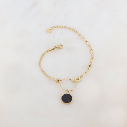 Bracelet en maille avec pièce ronde émaillée, strass, étoile, petite boule et rondelle