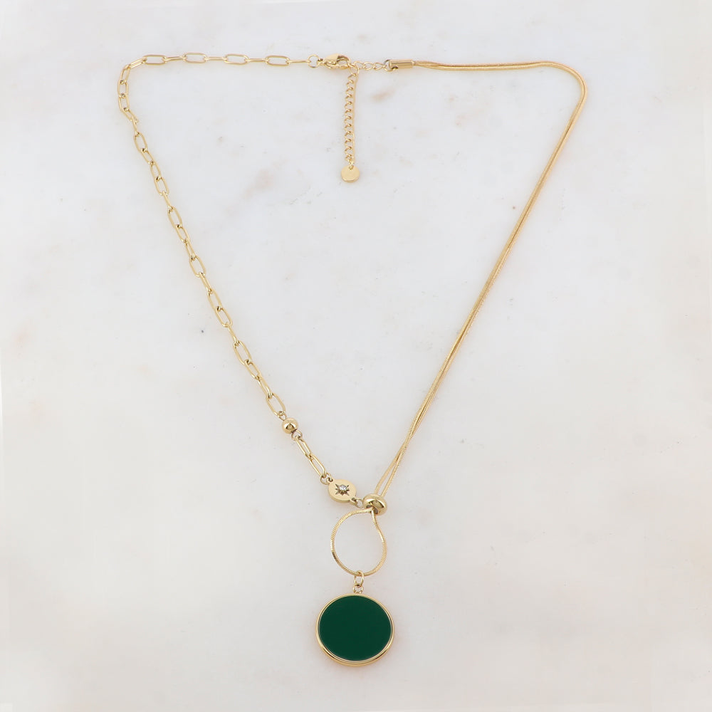 Collier en maille avec pendentif rond émaillé, strass, étoile, petite boule et rondelle (45+5CM)