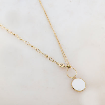 Collier en maille avec pendentif rond émaillé, strass, étoile, petite boule et rondelle (45+5CM)