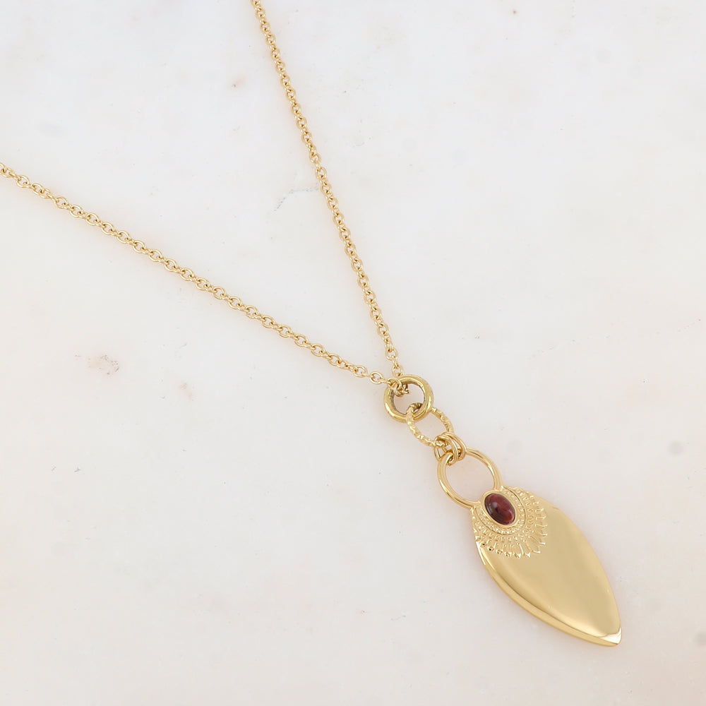 Collier avec pendentif forme géométrique, pierre œil de taureau 60+10 cm