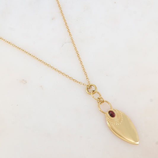 Collier avec pendentif forme géométrique, pierre œil de taureau 60+10 cm
