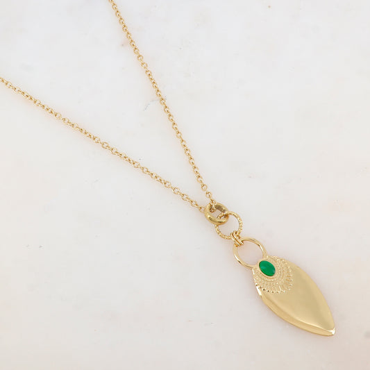 Collier avec pendentif forme géométrique, pierre agathe verte 60+10 cm