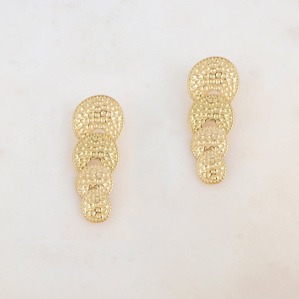 B.O à puce pendantes avec 4 pièces rondes martelées 2,2 x 5,4 cm